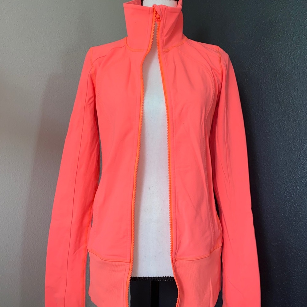 Salmon tunic length Lululemon zip up